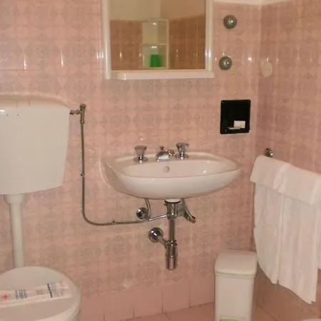 Vittorio Guest house *